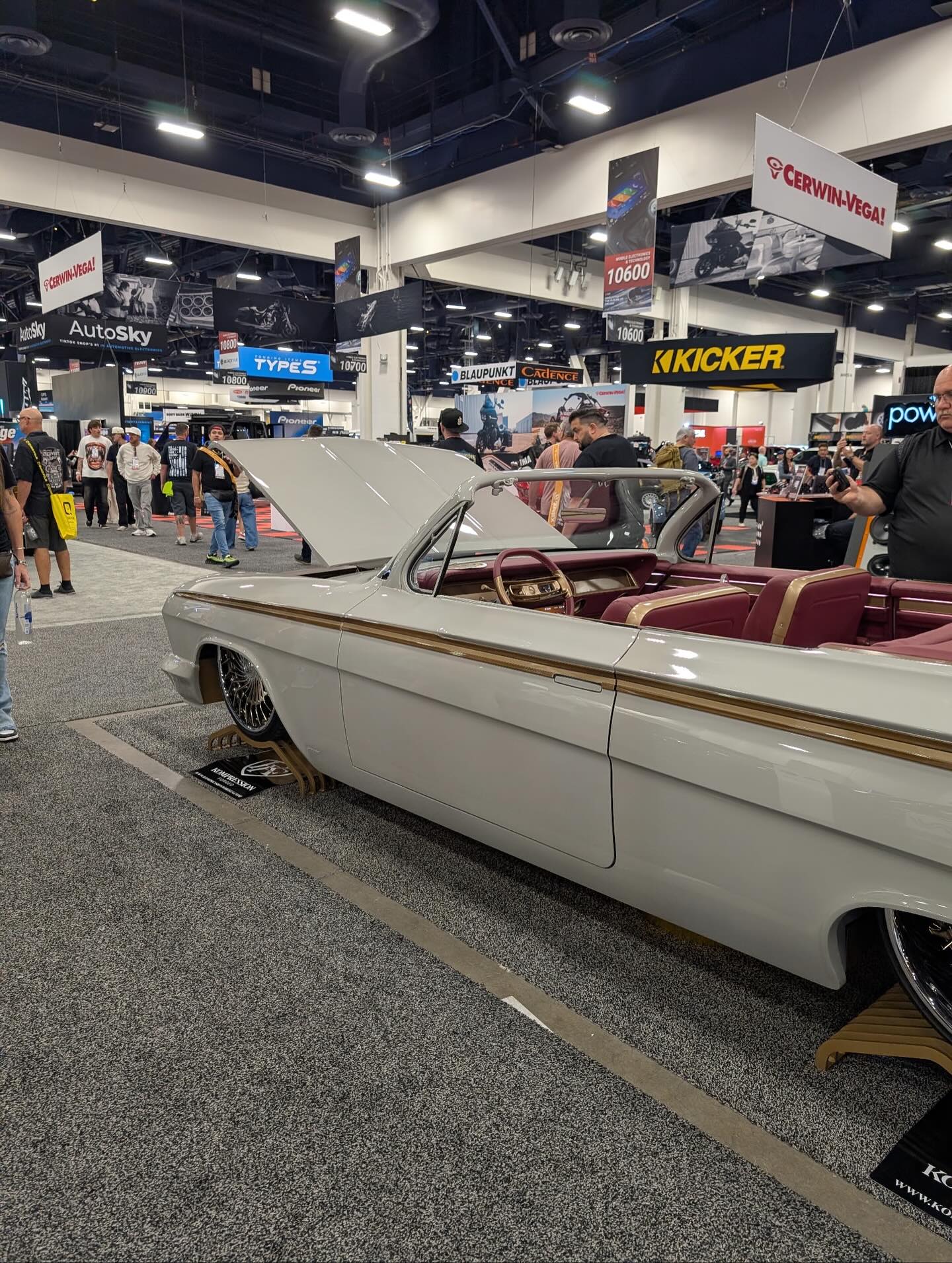 SEMA 2025 ✔️Here are 20 of my favorite builds from this year’s show! I grew up watching SEMA builds on YouTube, so getting to be here in person and be a small part of this industry feels unreal.Huge thanks to everyone who continues to support our small business. Your support means everything. We’re committed to learning, growing, and always giving you our best.#sema #sema2025 #vegas #santanasvinylgarage #SVG #wrapper