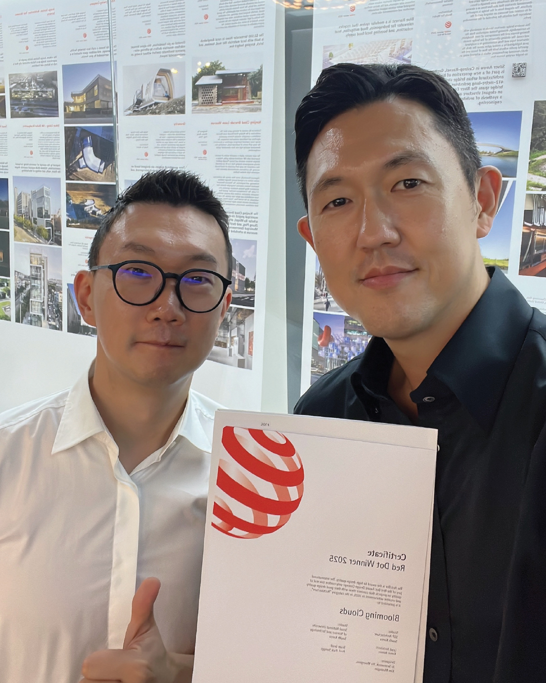 "Blooming Clouds", 2025 레드닷 디자인 어워드 수상
"Blooming Clouds" Wins 2025 Red Dot Design Award
싱가포르에서 열린 2025 레드닷 디자인 어워드 시상식에 다녀왔습니다. 도심 속 감성적 환상을 설계한 ‘Blooming Clouds’는,공공 공간에 대한 시적이고 실험적인 해석으로 가 디자인 콘셉트(건축) 부문 Winner로 선정되며, 그 특별한 순간을 팀과 함께 직접 경험할 수 있었습니다.
We visited Singapore for the 2025 Red Dot Design Award Ceremony, where “Blooming Clouds” was honored as a Winner in the Design Concept (Architecture) category. Designed as an emotional illusion within the urban landscape, the project was recognized for its poetic and experimental interpretation of public space, and it was a truly special moment to experience together as a team.
이번 수상은 팀이 함께 쌓아온 시간과 고민, 그리고 끊임없는 실험의 결과입니다.
서로의 시선이 모여 하나의 이야기가 되고, 그 이야기가 다시 공간이 되어 세상과 만나는 과정 속에서 우리는 함께 배우고 성장했습니다.
This award is the result of our shared time, dedication, and countless experiments. As our different perspectives came together to form one story and that story turned into a space that meets the world we learned, created, and grew side by side.
이 프로젝트를 함께 만들어준 모든 분들께 감사하며, 앞으로도 저희는 계속해서 도전하고, 과정 속에서 배우며, 함께 성장하는 디자인 스튜디오가 되겠습니다.
We’re deeply thankful to everyone who was part of this journey,and we’ll continue to challenge ourselves, learn through the process, and grow together as a design studio that creates with sincerity.
📍 서울특별시 강남구 대치동 945-2, 3, 4 필지
📍 945-2, 3, 4 Daechi-dong, Gangnam-gu, Seoul, South Korea
Team: Seonwook Jo, Myungsoo Ha
@clark____03 @ms_ar_h
Photo: Yoon,joonhwan_UrbanRecord @yoon_joonhwan
#레드닷 #레드닷어워드 #레드닷디자인어워드 #레드닷수상작 #에스에스피건축사사무소 #건축가박성기 #박성기 #건축가
#건축 #디자인 #건축디자인 #젊은건축가 #팝업 #근린생활시설 #꼬마빌딩 #강남 #대치동
#RedDot #Reddot2025 #RedDotDesign #DesignConcept #Architecture #BloomingClouds #studiosunggipark #ssp #architect #architecture #architecturaldesigner #youngarchitect #bithumb_official #bithumb
