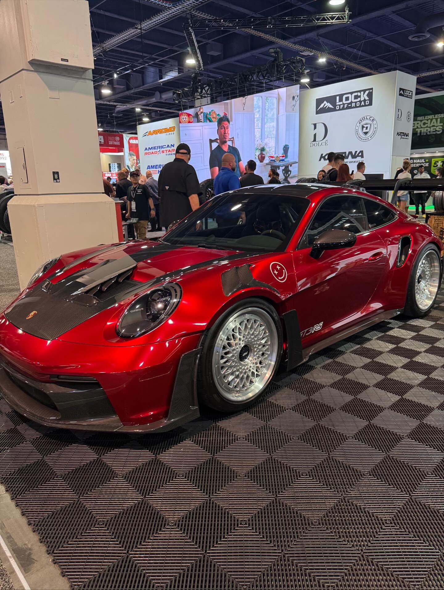 SEMA 2025 ✔️Here are 20 of my favorite builds from this year’s show! I grew up watching SEMA builds on YouTube, so getting to be here in person and be a small part of this industry feels unreal.Huge thanks to everyone who continues to support our small business. Your support means everything. We’re committed to learning, growing, and always giving you our best.#sema #sema2025 #vegas #santanasvinylgarage #SVG #wrapper