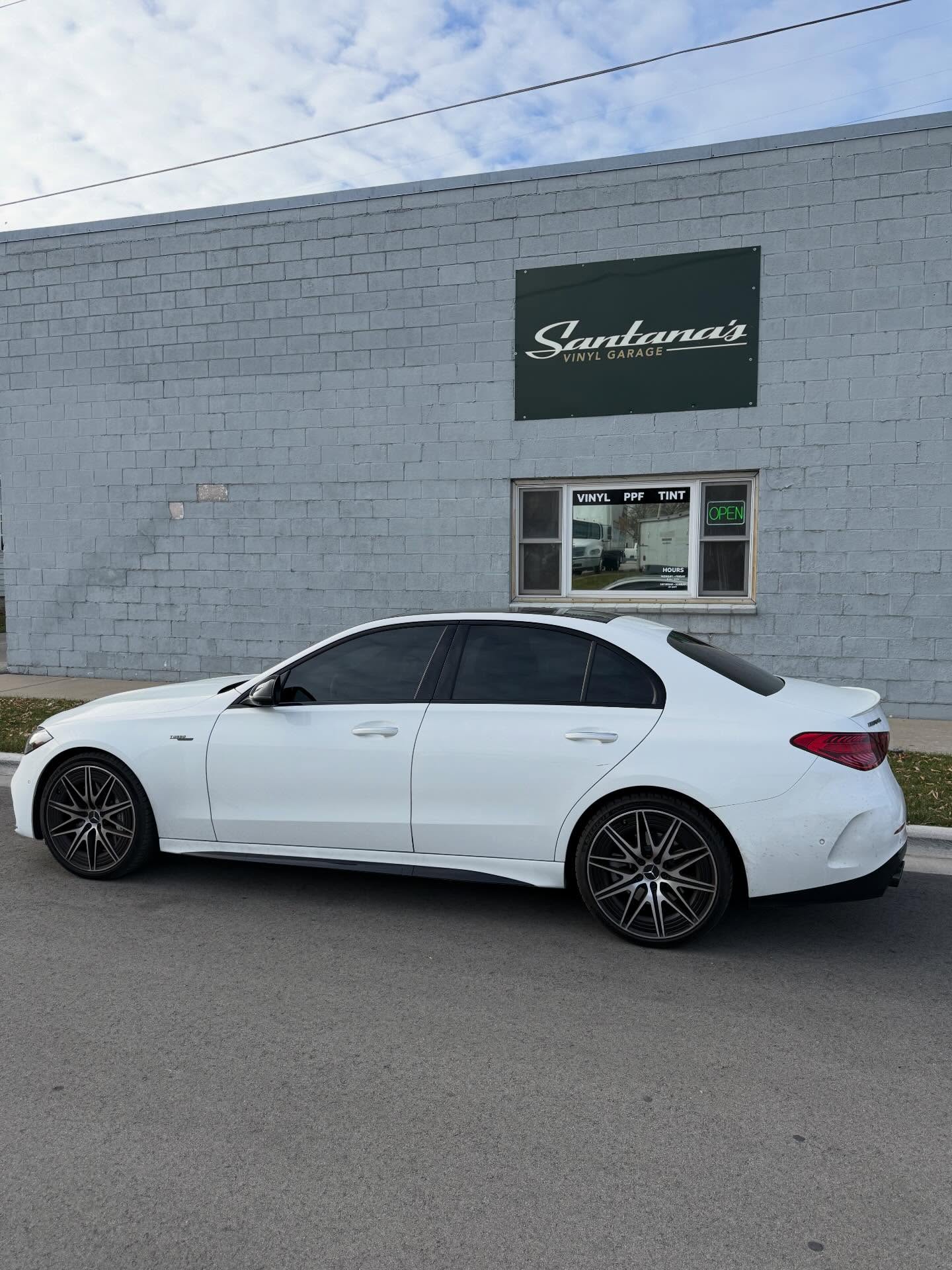 C43 AMG came in looking like a fish bowl & left looking exactly how it should. In my opinion, window tint is the #1 upgrade you can do to any vehicle.It instantly changes the look, gives you privacy, and provides heat rejection on those hot summer days.A cleaner look & practical benefits, can’t beat that!DM or Call today to book before the new year✔️